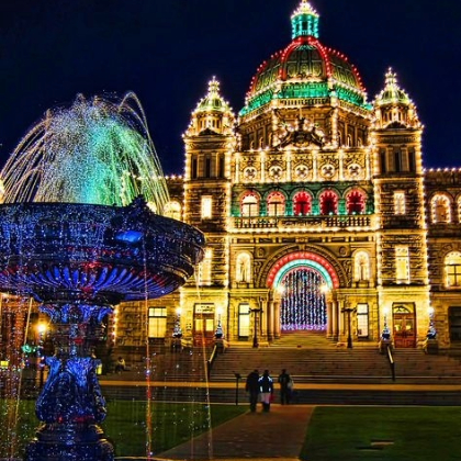 VICTORIA BC FOR THE HOLIDAYS… Butchart Gardens, Lighted Truck Parade & Wee Afternoon Tea