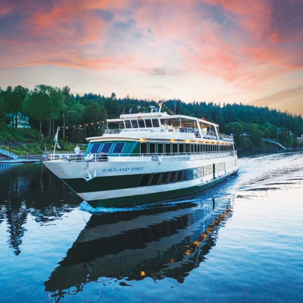 CHRISTMAS DAY BUFFET Cruise on the Spirit of Portland